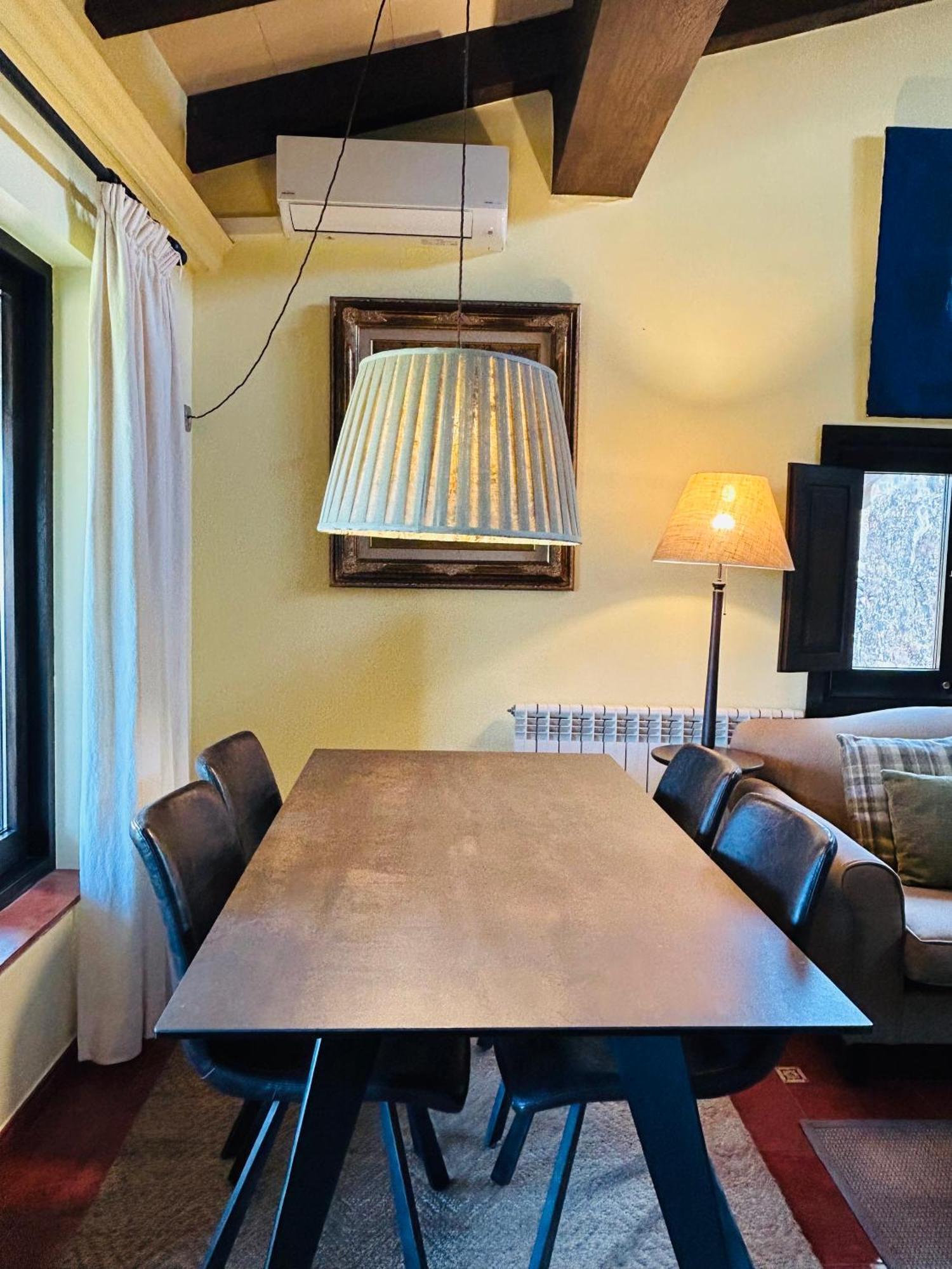 Hotel Cal Sastre Santa Pau Cameră foto